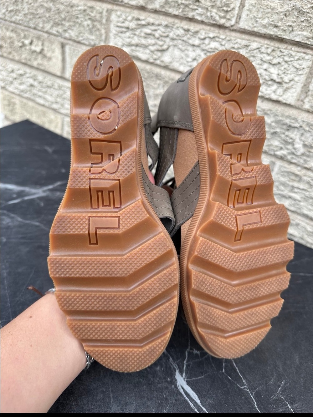 SOREL Joanie II Leather Wedge Sandals size 7 - Picture 7 of 8